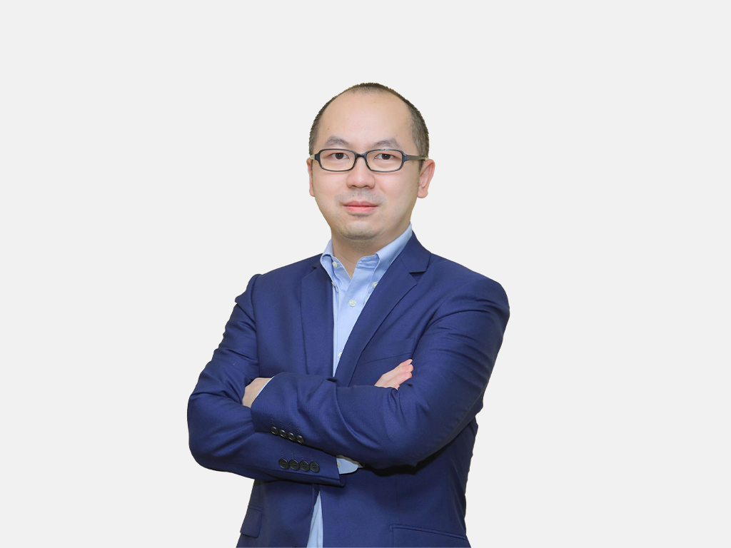 Jie He